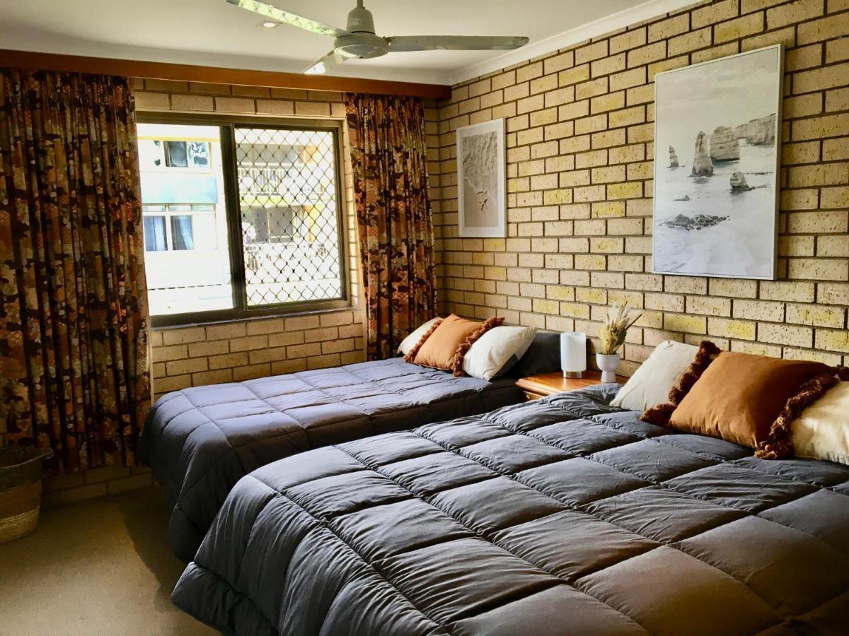Seascapeatalexbeach Budget Accomodation Alexandra Headland Extérieur photo