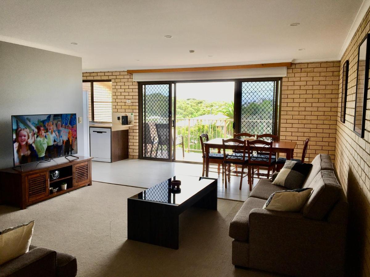 Seascapeatalexbeach Budget Accomodation Alexandra Headland Extérieur photo